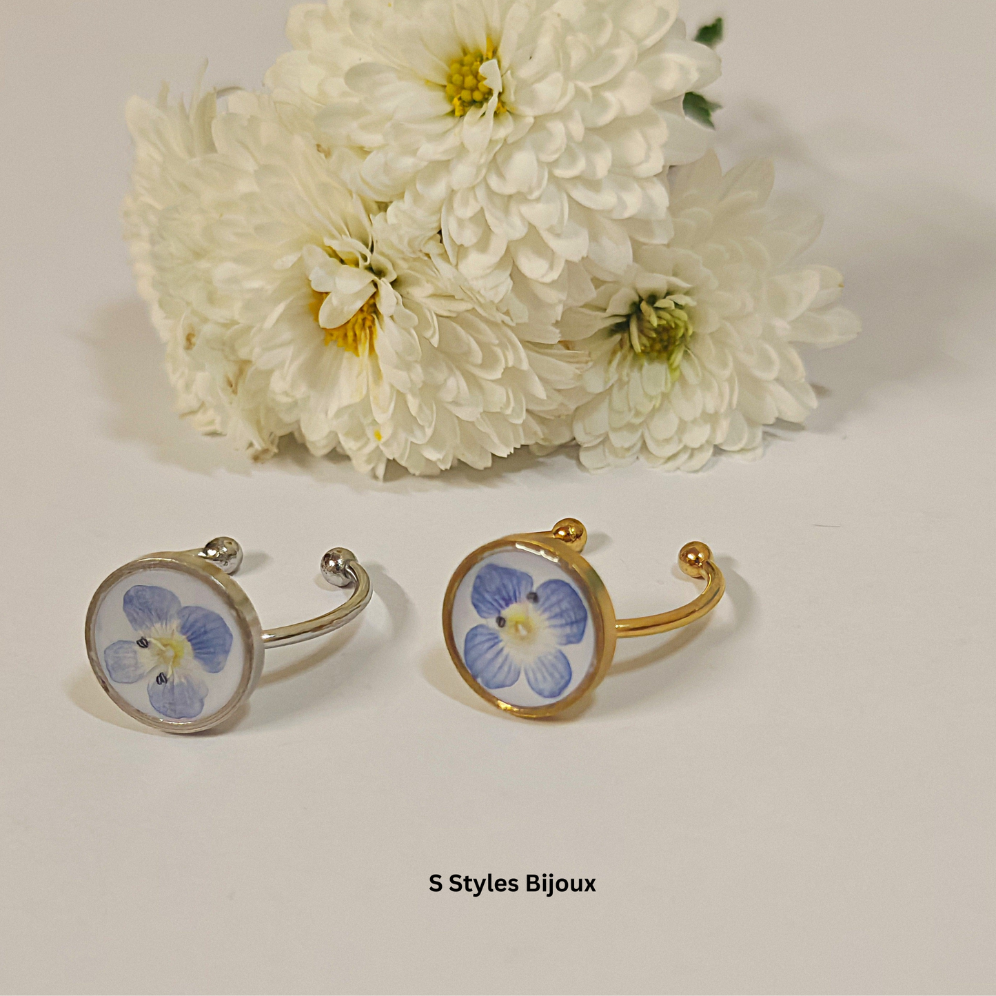 Adjustable Blue Flower Ring – Handmade Stainless Steel Real Dried Flower Jewelry (Silver/Gold)