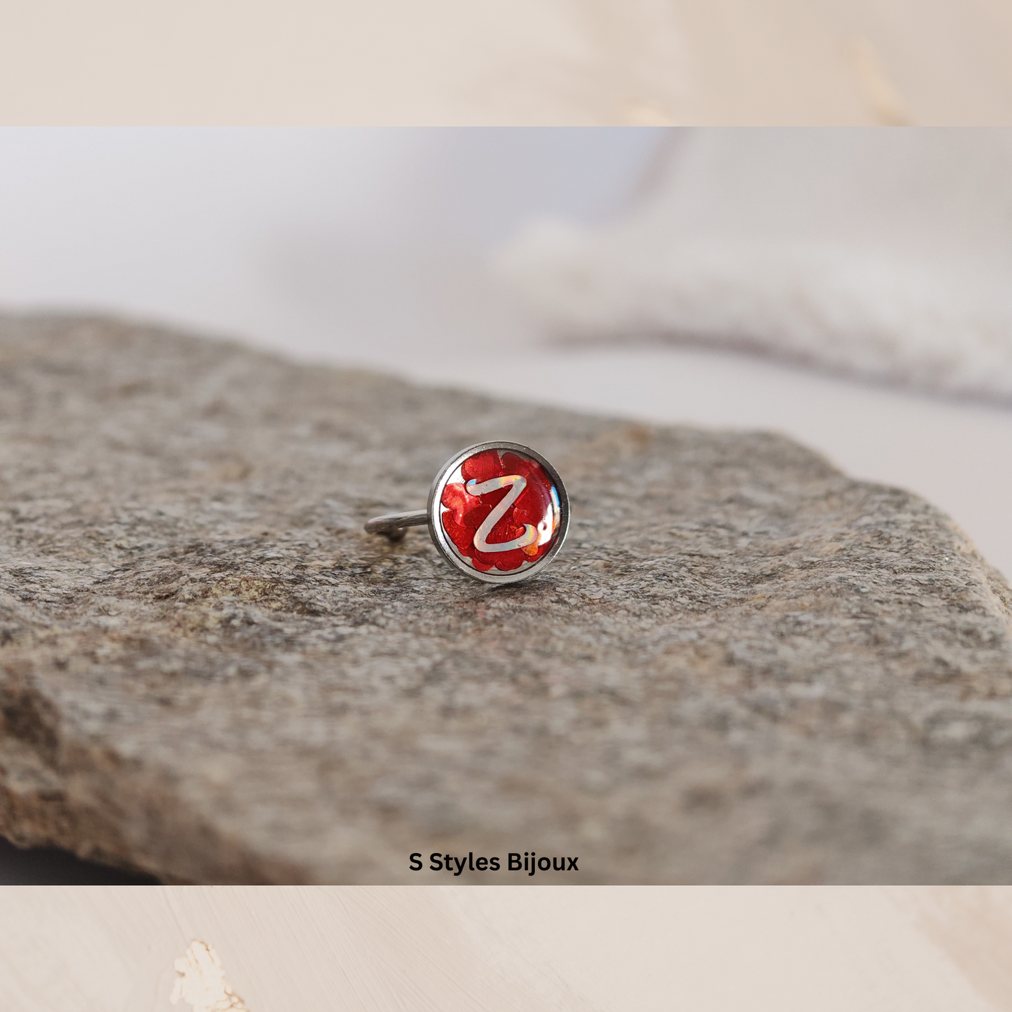 Adjustable Red Heart Ring – Handmade Stainless Steel Resin Ring with Sequin Design (10 mm / 12 mm, Optional Letter)