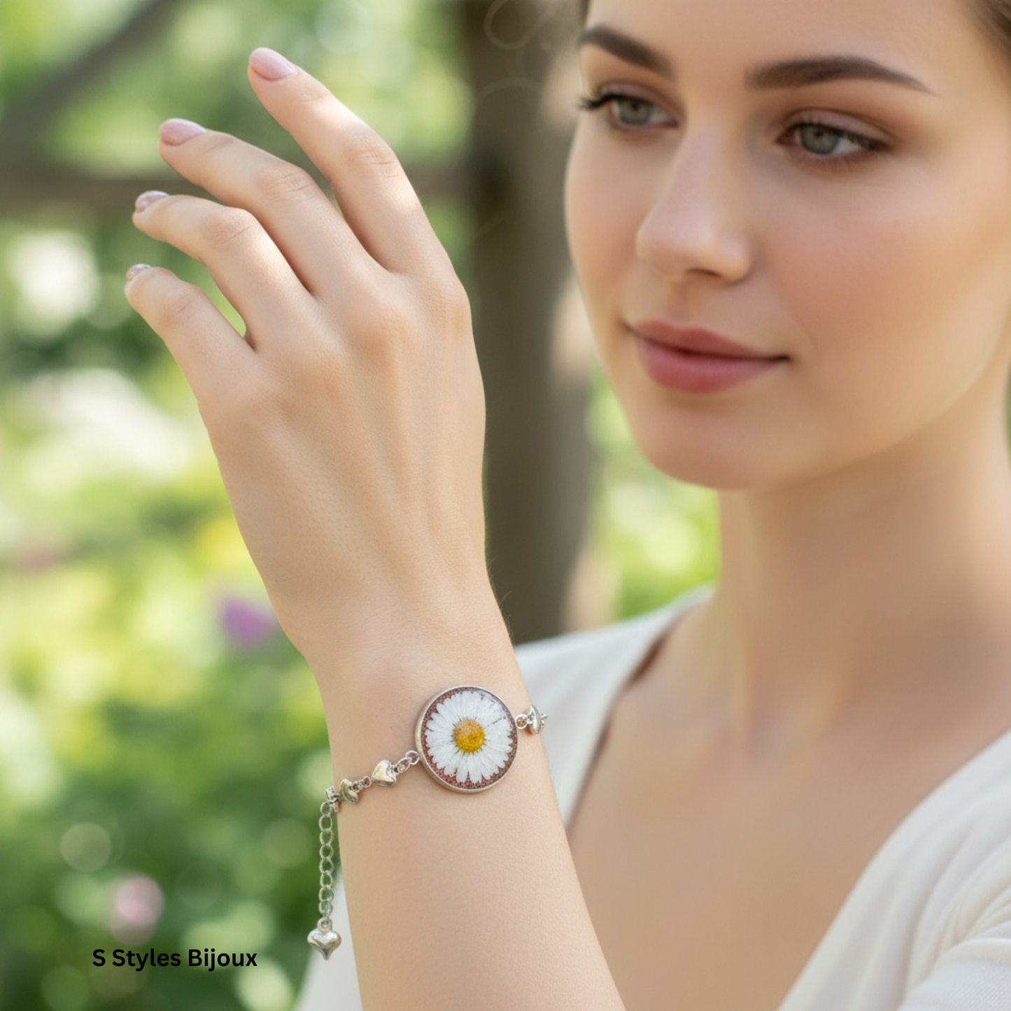 Bracelet Chain – Real Daisy Flower with Pink Glitter Background - Handmade Jewelry