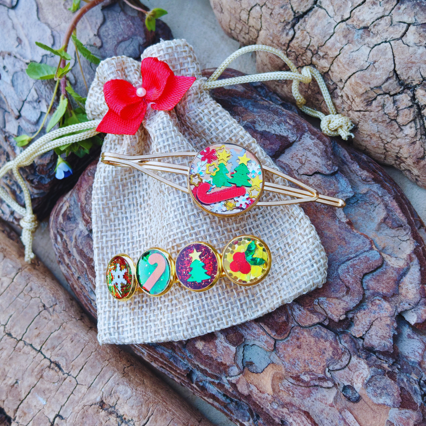 Winter Christmas Hairclip – Festive Glitter Xmas Barrette or Hair Slide for Women & Girls